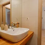 Apartment Luxury With Garden Terrace Near National Arena *
