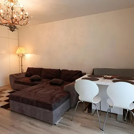 Apartment Luxury With Garden Terrace Near National Arena