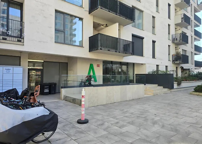 Luxury With Garden Terrace Near National Arena Apartment
